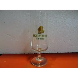 1 VERRE KARKSBERG  40CL  HT...