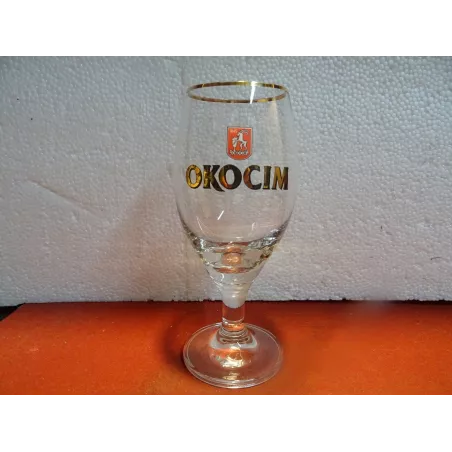 1VERRE OKOCIM 30CL HT.18.50CM