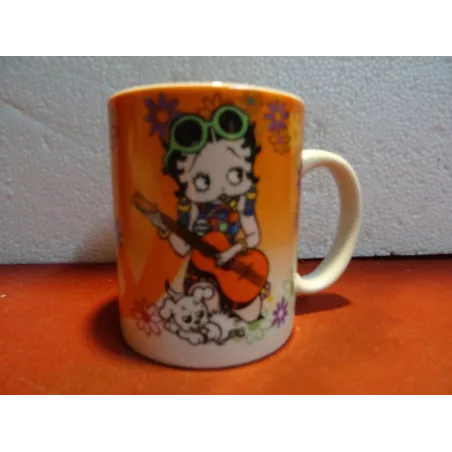 MUG BETTY BOOP HT 9.90CM