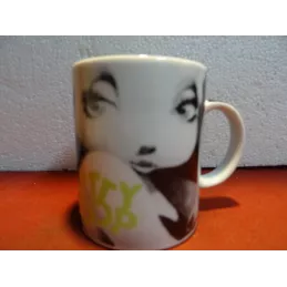 MUG BETTY BOOP HT 9.70CM...