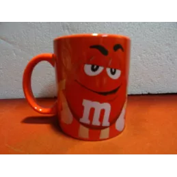 MUG M&M'S ROUGE  2015 HT 10CM