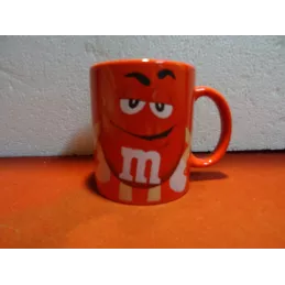MUG M&M'S ROUGE  2015 HT 10CM