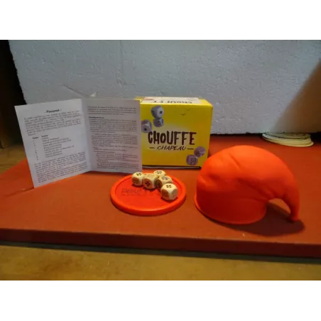 1 JEU  CHOUFFE  AVEC LE CHAPEAU  POKER MENTEUR