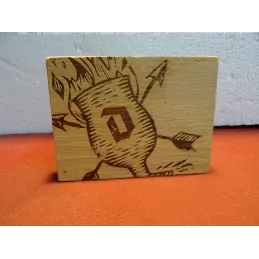 PORTE SOUS BOCK DUVEL  EN BOIS  12CM X11CM X9CM