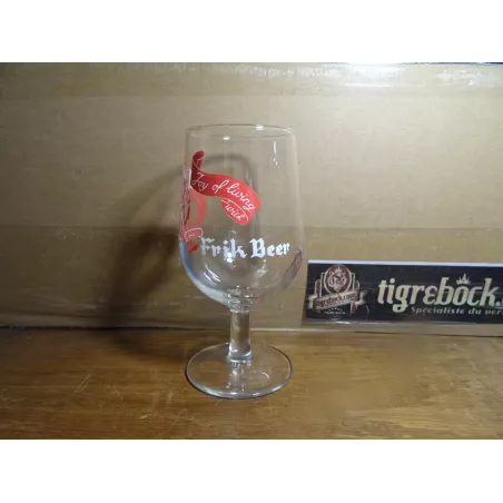 1 VERRE FRIK BEER 25CL HT 15.10CM