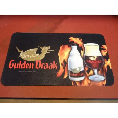 1 TAPIS GULDEN DRAAK EN FEUTRINE  36CM X20CM