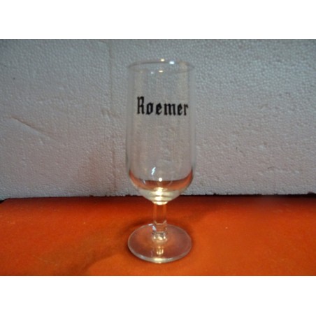 1 VERRE ROEMER  25CL HT. 17.20CM