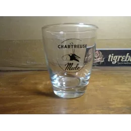 1 VERRE CHARTREUSE  MULE  22CL HT.9.80CM