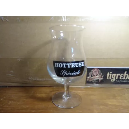 1 VERRE HOTTEUSE  SPECIALE 25CL HT.15.50CM