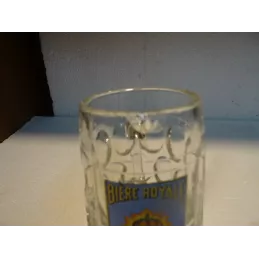 1 CHOPE  BIERE ROYALE  SCHLOFBRAU 30CL ENVIRON DEPOLIE HT 9.90CM