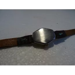 MONTRE DE FEMME