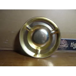 1 CENDRIER  STELLA ARTOIS EN TOLE  DIAMETRE 14CM