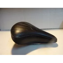 SELLE DE VELO OU MOBYLETTE  25CM X21CM