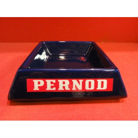 1 CENDRIER PERNOD EXPORT