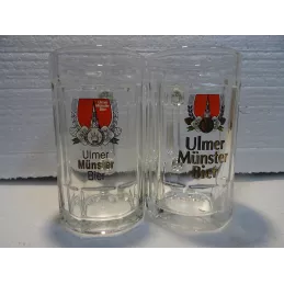 2 CHOPES ULMER MUNSTER DIFFERENTES  25CL HT.12.50CM