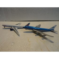 2 AVIONS BRITISH AIRWAYS/KLM