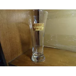 1 VERRE  PASTOR  ALE 25CL  HT 18CM