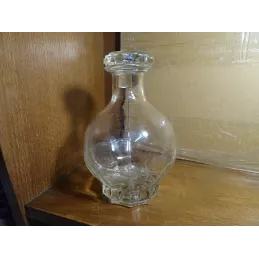 ANCIENNE CARAFE  EN VERRE...