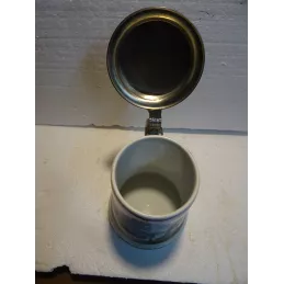CHOPE 50CL ASCHAFFENBURG AVEC SON COUVERCLE HT 15CM