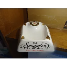 CENDRIER  SMUGGLER  21.20CM X16CM