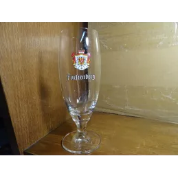1 VERRE FURFTENBERG 30CL HT.18.90CM