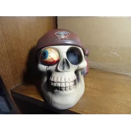 TETE DE MORT  DISNEY PIRATES OF THE GARIBBEAU
