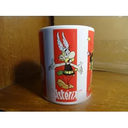 MUG ASTERIX HT 9.40CM ANNEE...