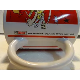 MUG ASTERIX HT 9.40CM ANNEE 2014