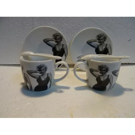 2 TASSES A CAFE MARILYN  MONROE