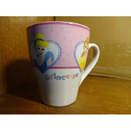 TASSE PRINCESSE  DISNEY  HT 9CM