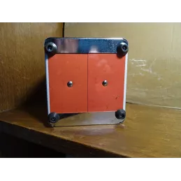 DISTRIBUTEUR DE PAPIER KUB