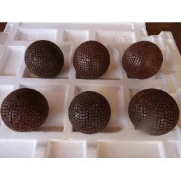 6 BOULES  CLOUTEES