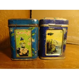 2 MINI BOITES  4.80CM X4.80CM X6.50CM
