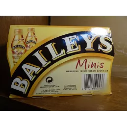 LOT DE 4 MINIS BOUTEILLES BAILEY'S