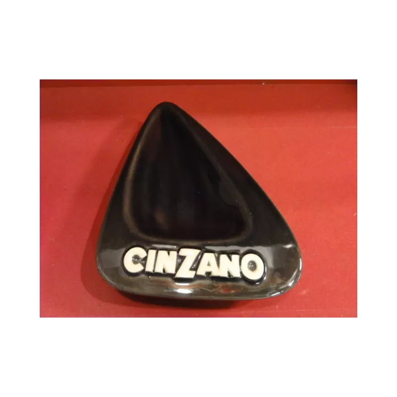 1 CENDRIER  CINZANO 