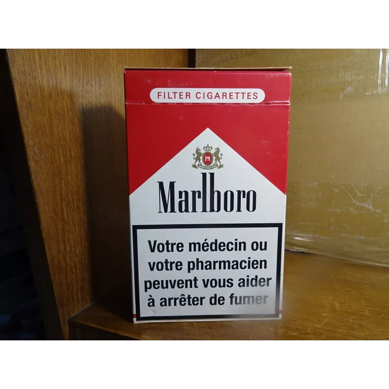 PAQUET MARLBORO GEANT HT 17CM 10.70CM X4.50CM Tigrebock