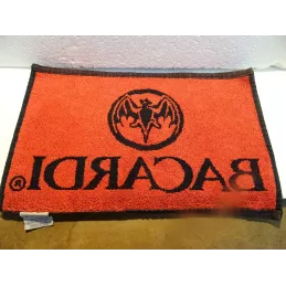 TAPIS DE BAR  BACARDI EN EPONGE  42CM X27CM