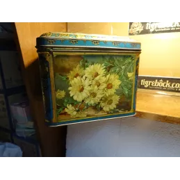 BELLE BOITE ANCIENNE  32CM X19CM X16.50CM