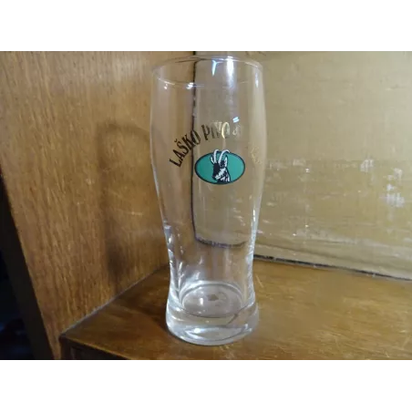 1 VERRE LASKO PIVO  1825 20CL HT 14CM