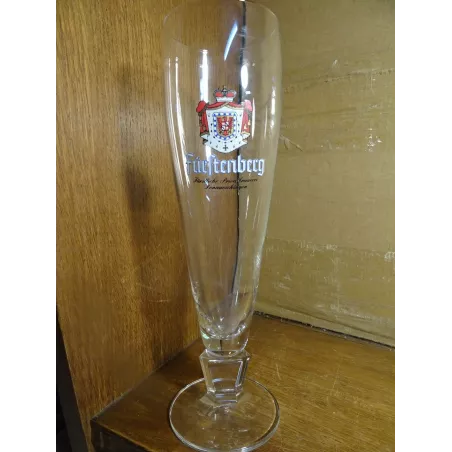 VERRE FURFTENBERG  30CL HT.23.50CM