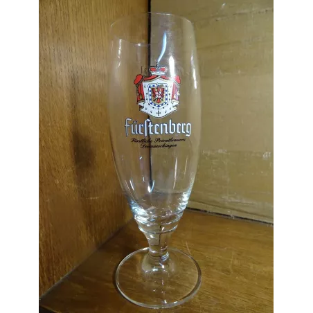 VERRE FURFTENBERG 30CL HT.19CM