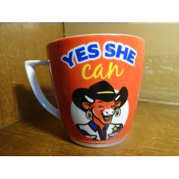 LA VACHE QUI RIT  MUG AVEC SA SOUCOUPE  HT.9.20CM  DIAMETRE 19CM