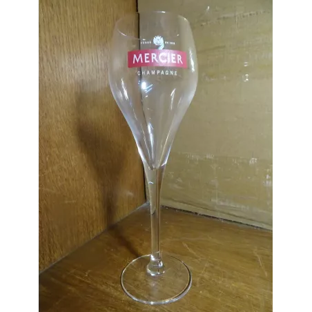 5 FLUTES CHAMPAGNE MERCIER  15CL HT 19.90CM