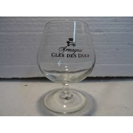 6 VERRES ARMAGNAC  CLES DES DUCS HT 11.20CM