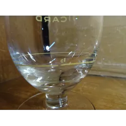 VERRE RICARD 17CL  ECRITURE JAUNE AVEC TRAIT DE DOSE  CL