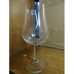 6 VERRES CHIVAS REGAL  DOSE 3CL  HT 13.20CM