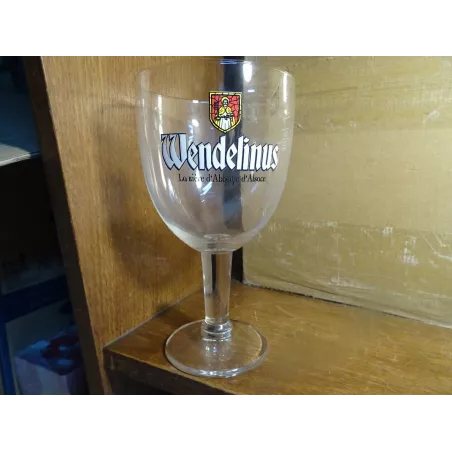 6 VERRES  WENDELINUS 50CL  HT 19.80CM