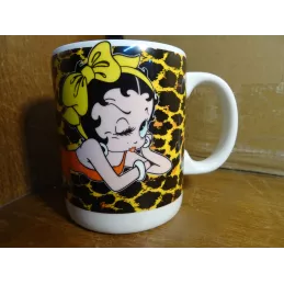 MUG  BETTY BOOP HT 10.30CM