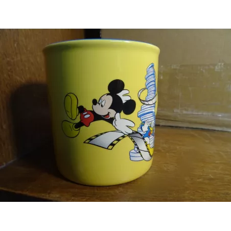 MUG  DISNEY  DISNEYLAND  HT 9.20CM