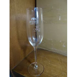 4 FLUTES  DEUS BRUT DES FLANDRES 12CL  HT 22.60CM